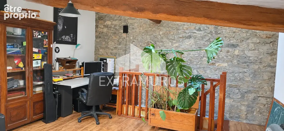 VALSONNE   Maison de village 104 m2 avec garage, atelier et jardin - photo 6