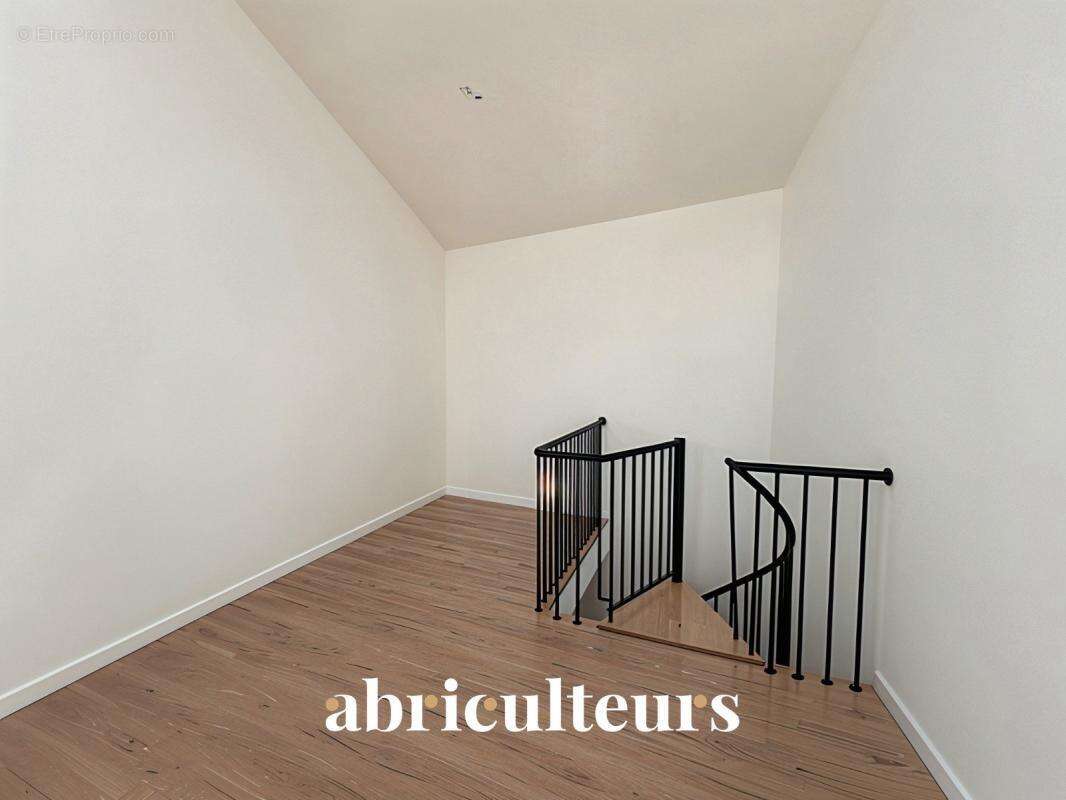 Charmante maison de village entièrement rénovée de 80m²  à Rognes 13840 - photo 6
