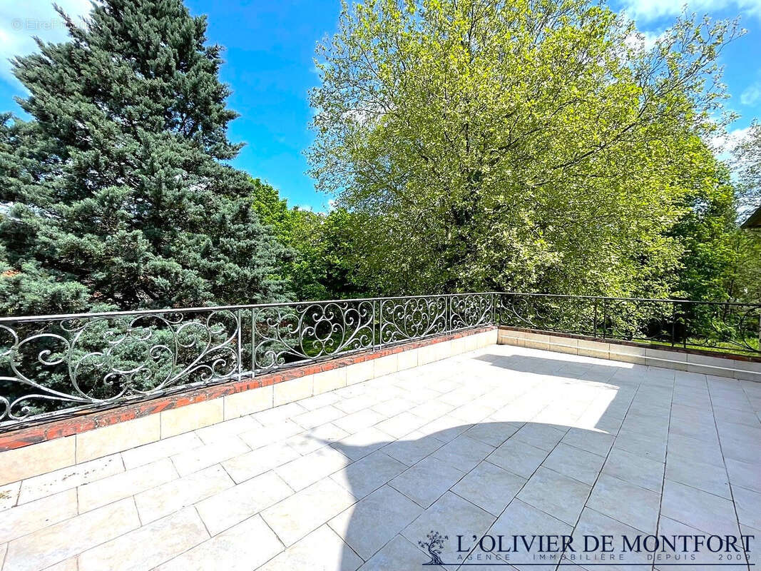 Maison à MONTFORT-L'AMAURY