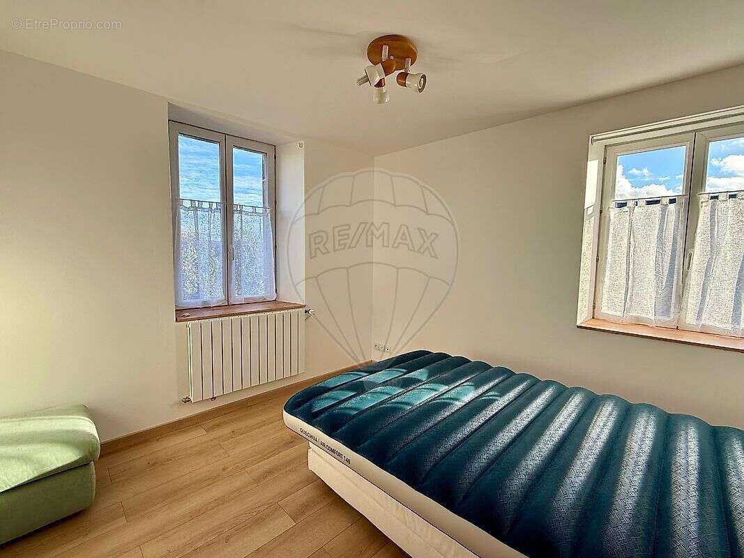 Maison à FROTEY-LES-LURE