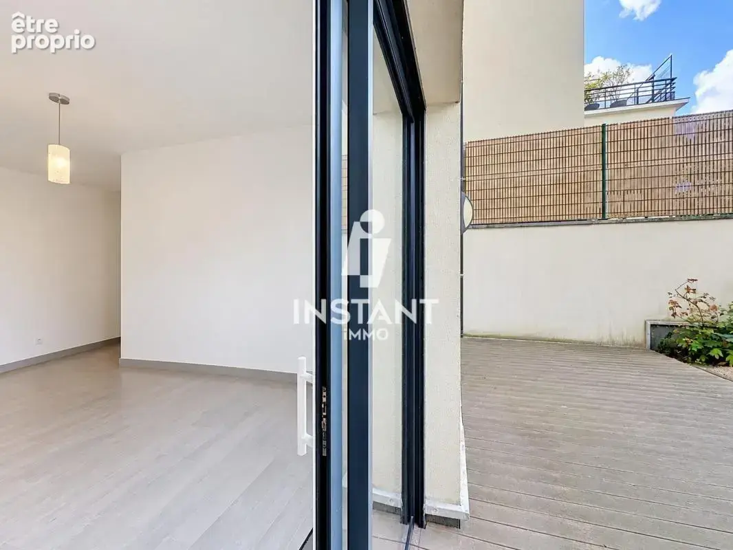La Varenne - 3 pièces avec jardin et terrasse privatifs - photo 1