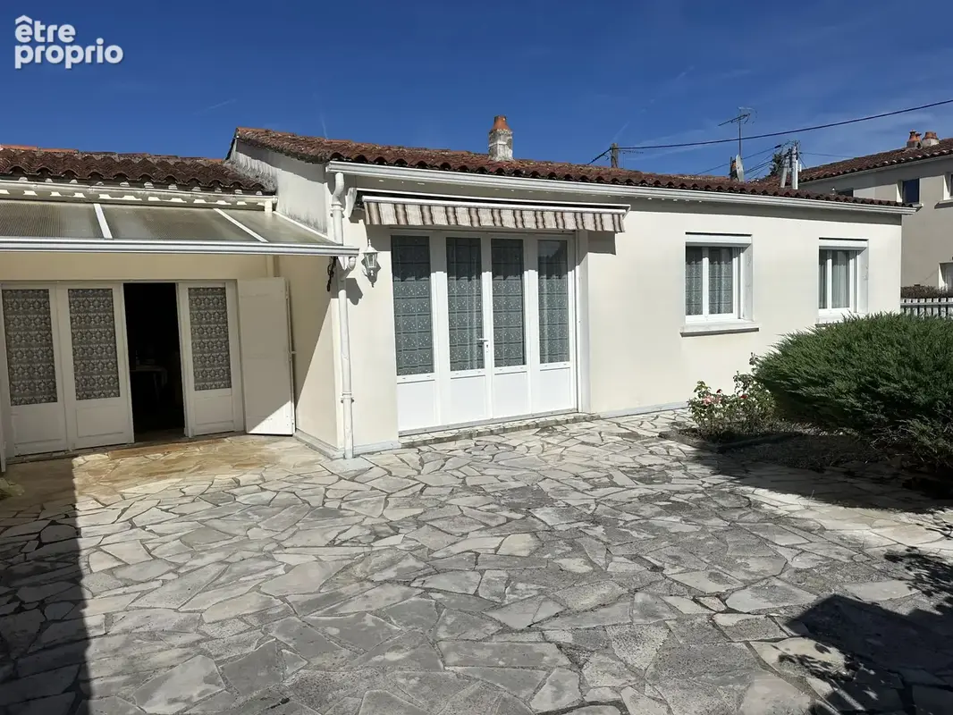 Photo Maison à Jarnac au prix de 111 000€