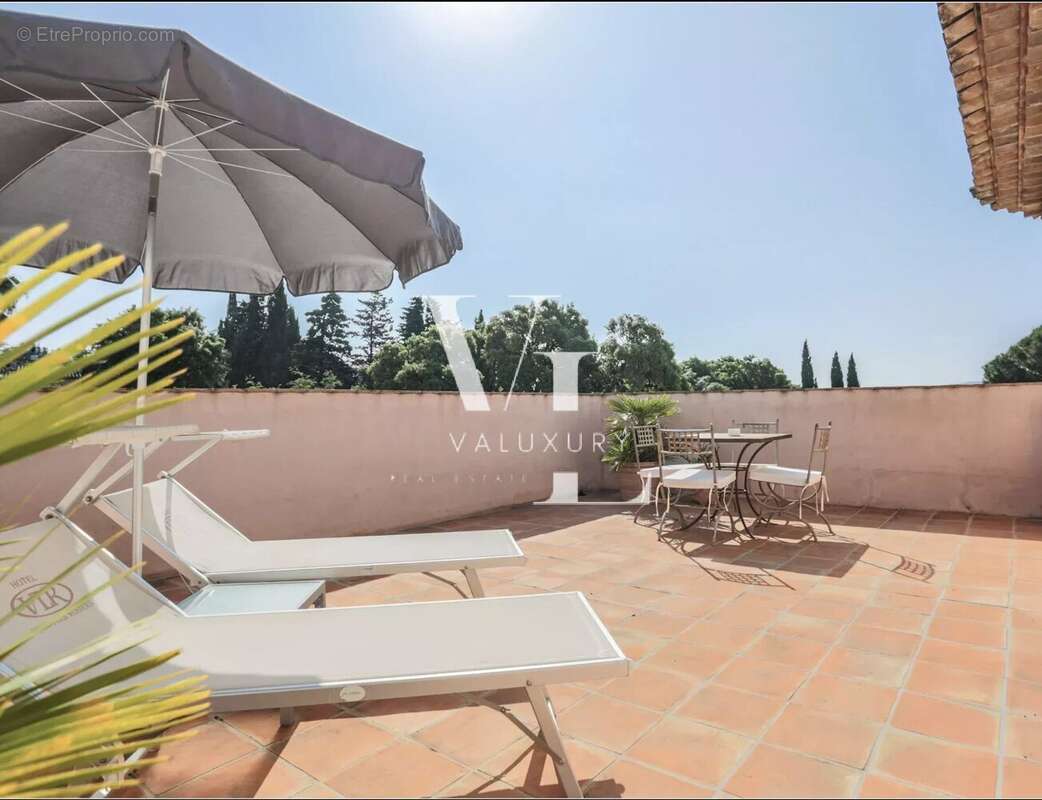 Maison 614 m² à Grimaud  - photo 23