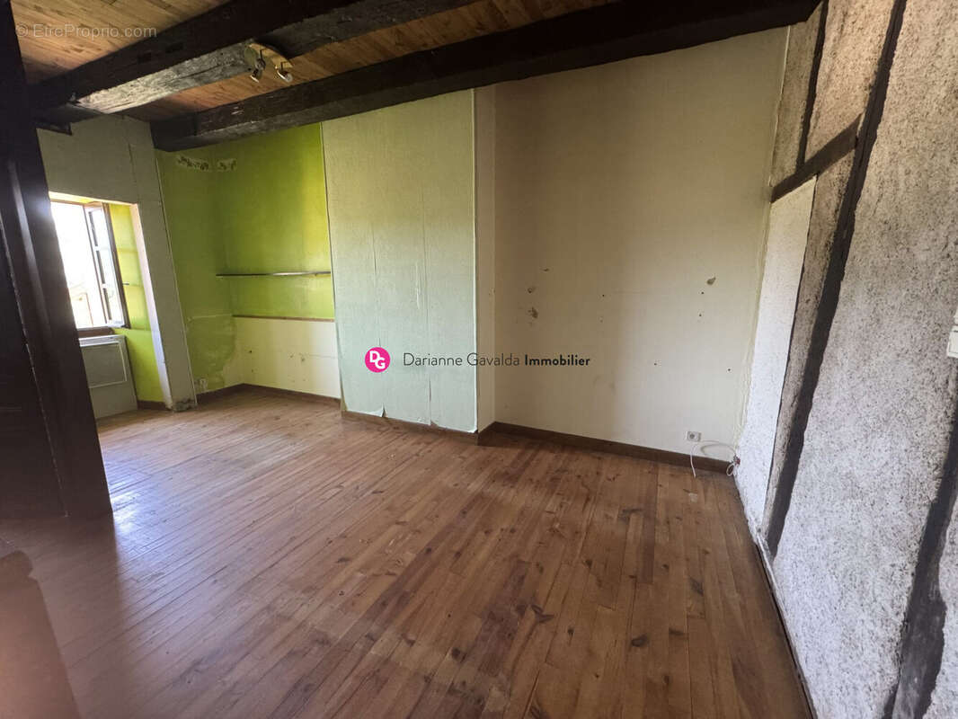 Maison 60 m² à Saint-Parthem  - photo 4