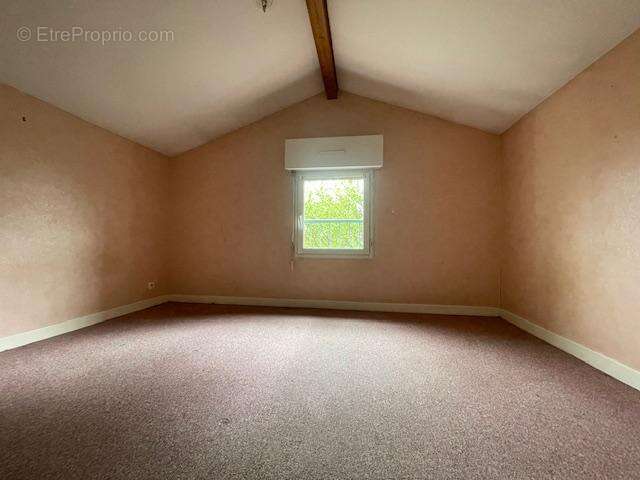   - Appartement à SAINT-ORENS-DE-GAMEVILLE