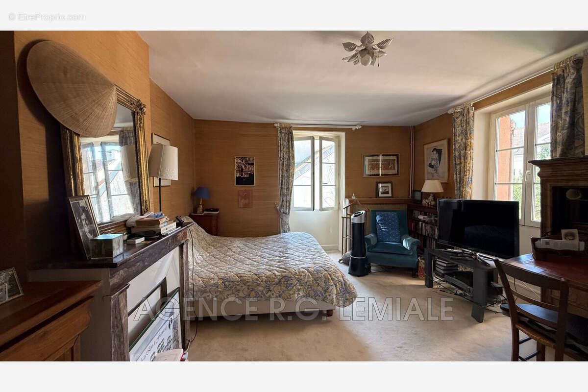 Maison 230 m² à Maisons-Laffitte  - photo 8