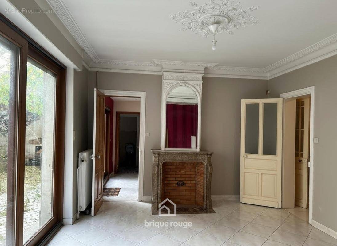 Appartement à LEFOREST