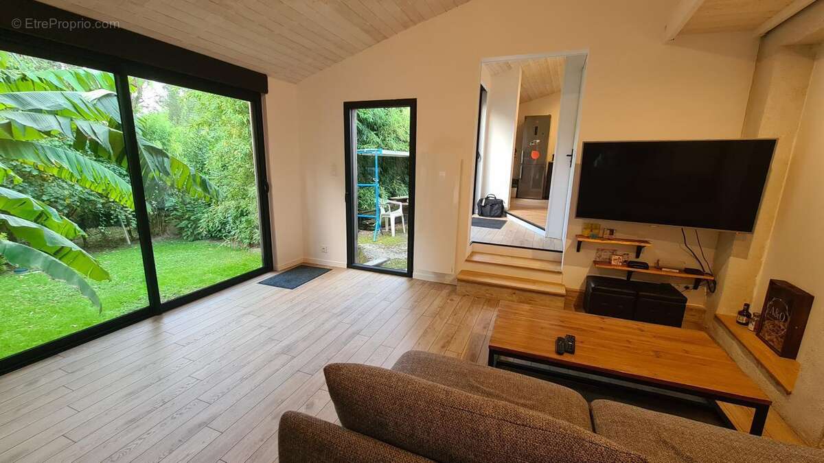 Maison à SAINTE-PAZANNE