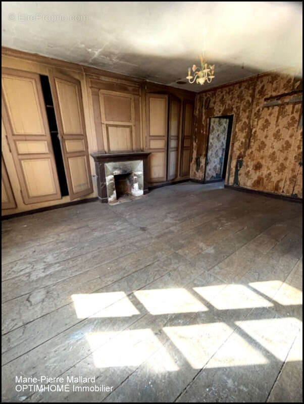 Maison à BOURGANEUF