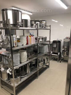 Commerce à CHAVELOT