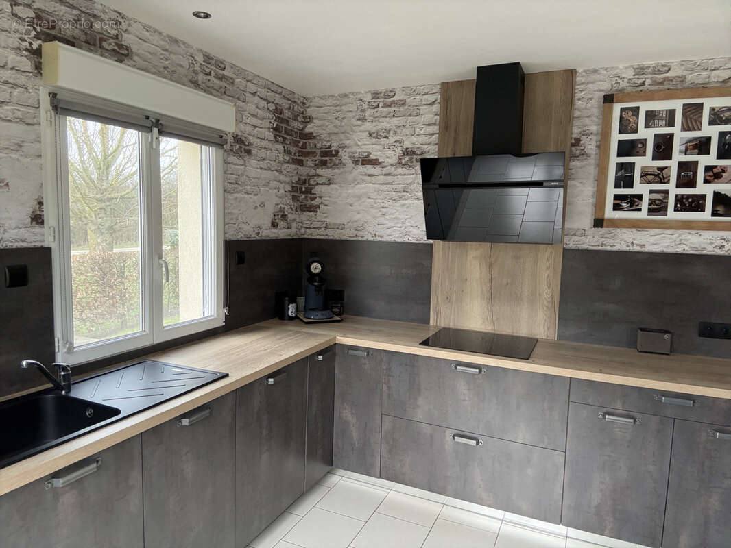 Maison à VILLE-SUR-ILLON