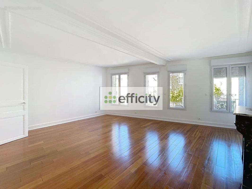 Appartement à FONTENAY-AUX-ROSES