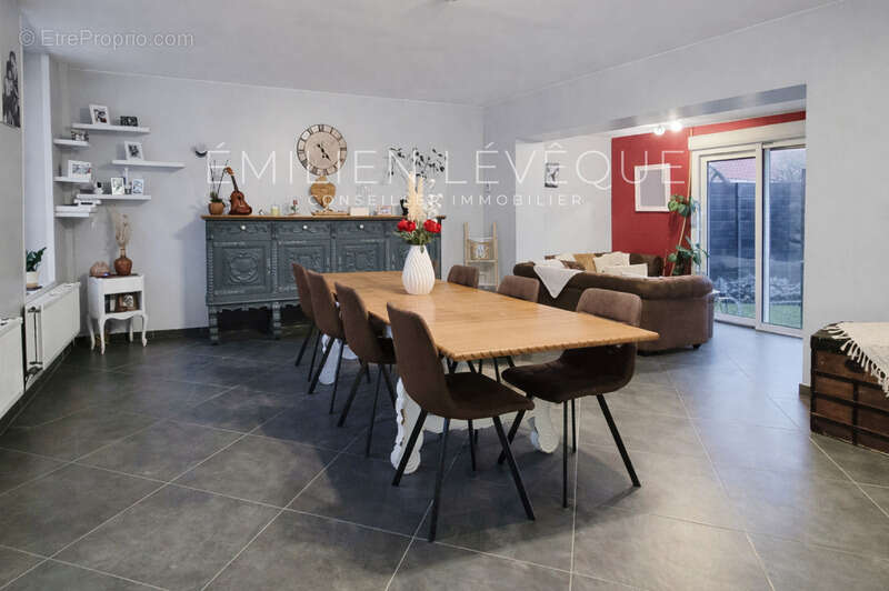 Maison à ENNEVELIN