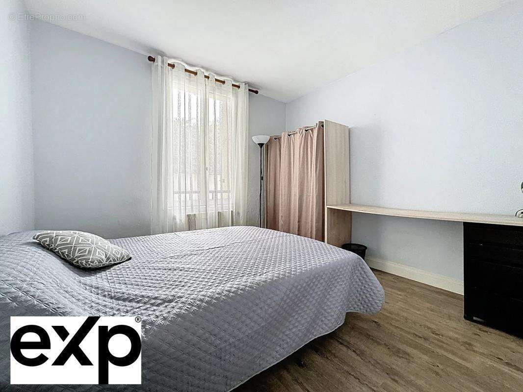 Maison à ASNIERES-SUR-SEINE