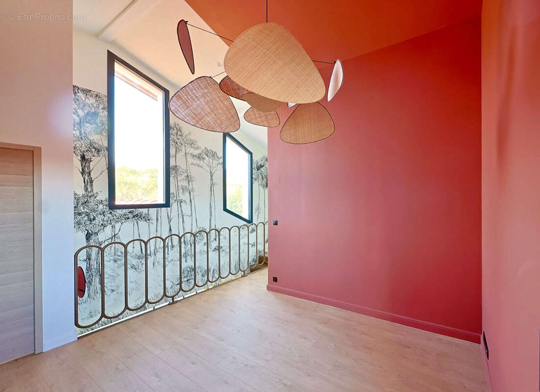 Maison à BASSUSSARRY