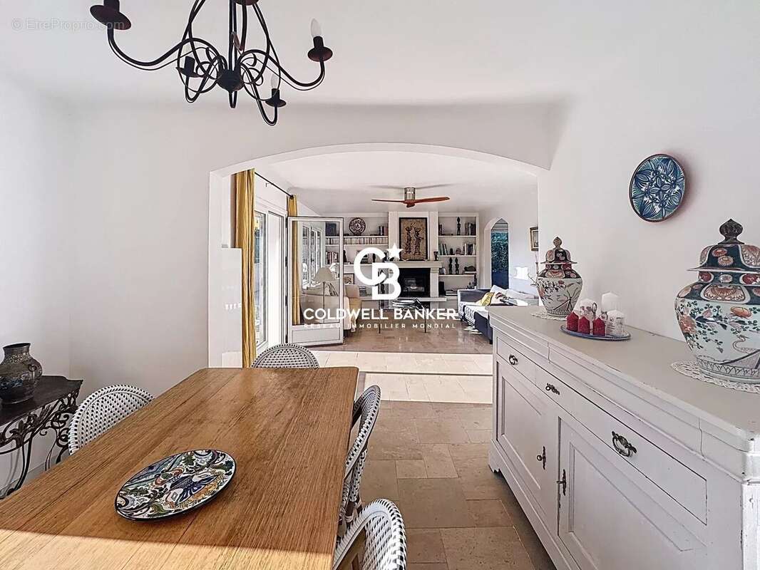 Maison à SAINT-RAPHAEL