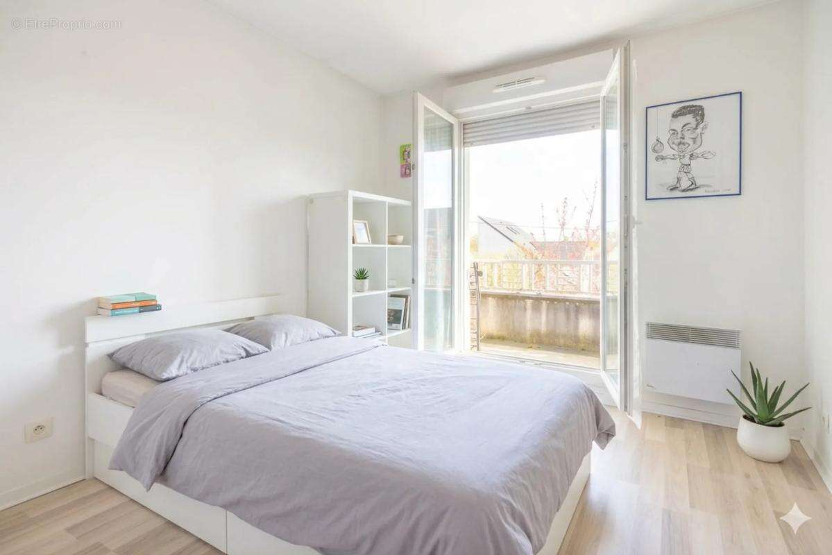 Appartement à PONTAULT-COMBAULT