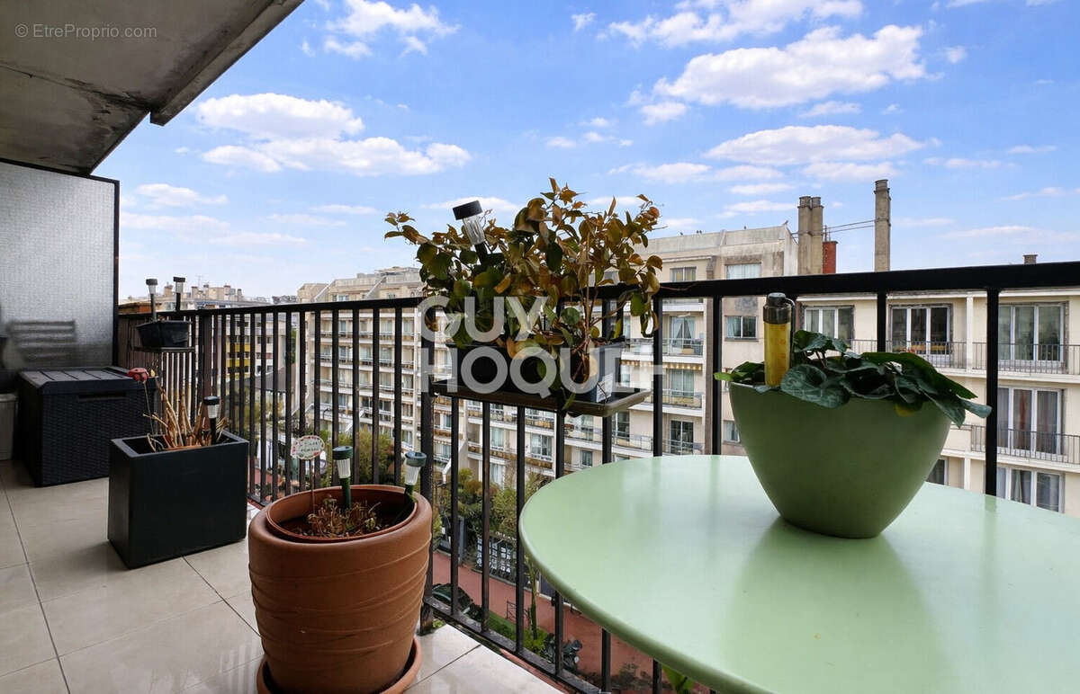 Appartement à SAINT-MAUR-DES-FOSSES