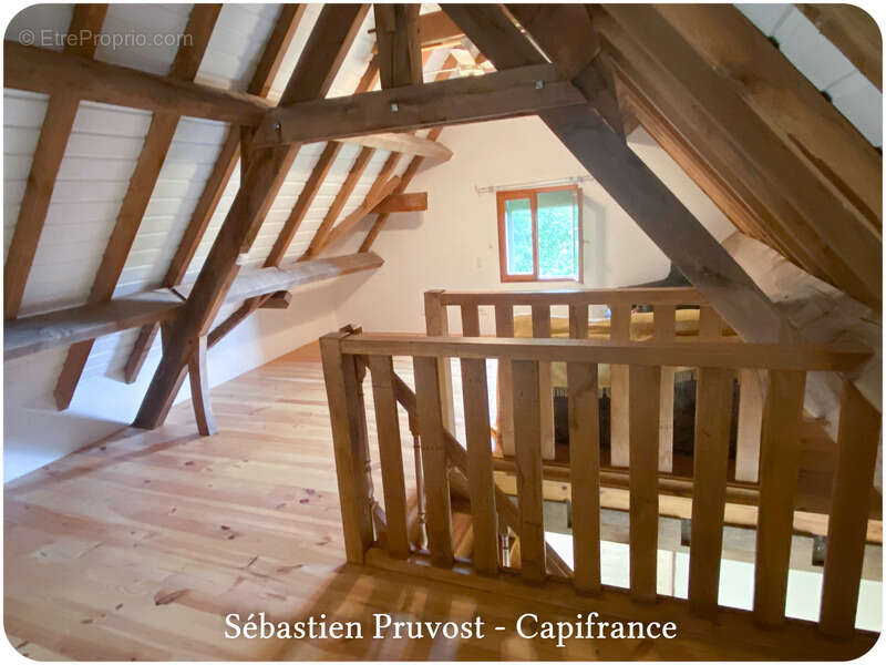 Maison à JUMILHAC-LE-GRAND