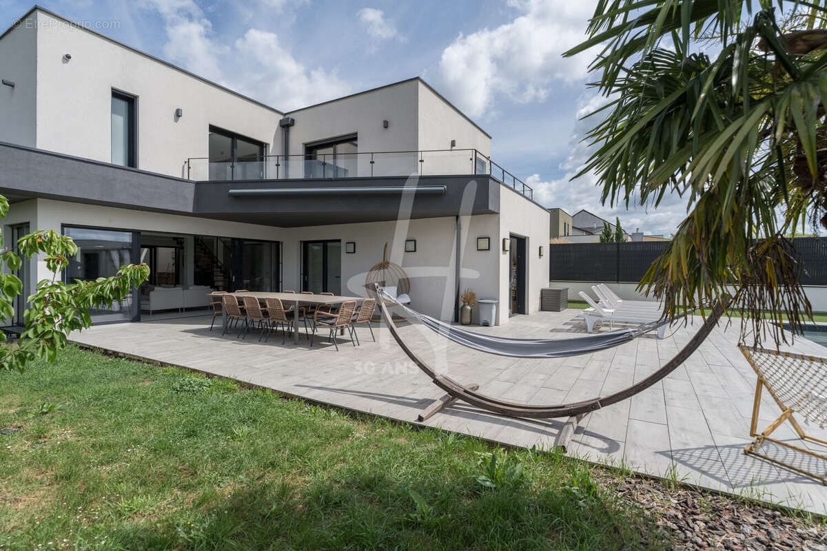 Maison à CHAILLY-LES-ENNERY