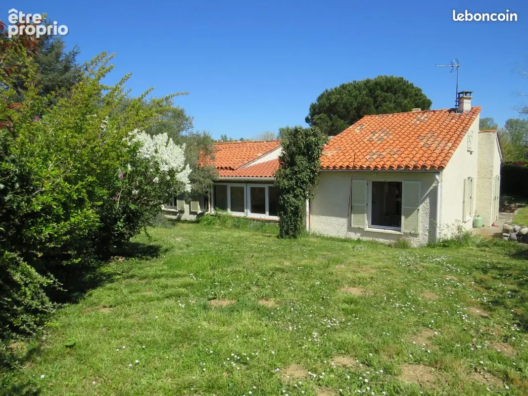 Maison à AUZIELLE