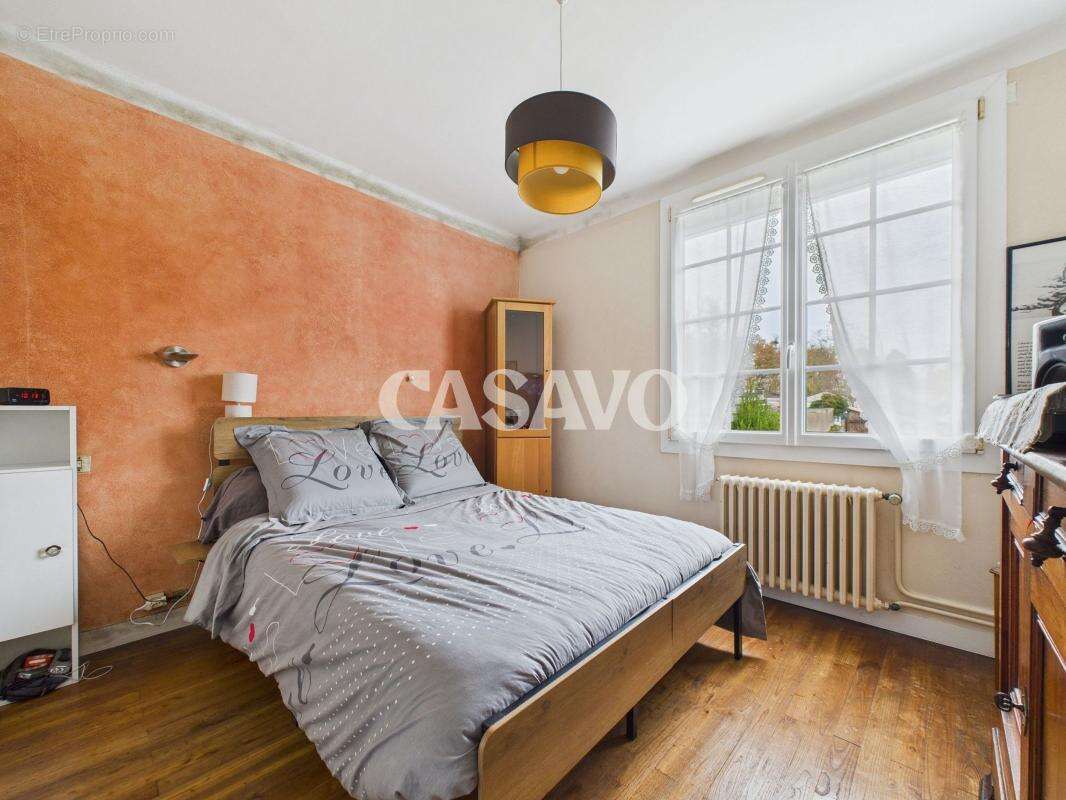 Maison à SAINT-SEBASTIEN-SUR-LOIRE