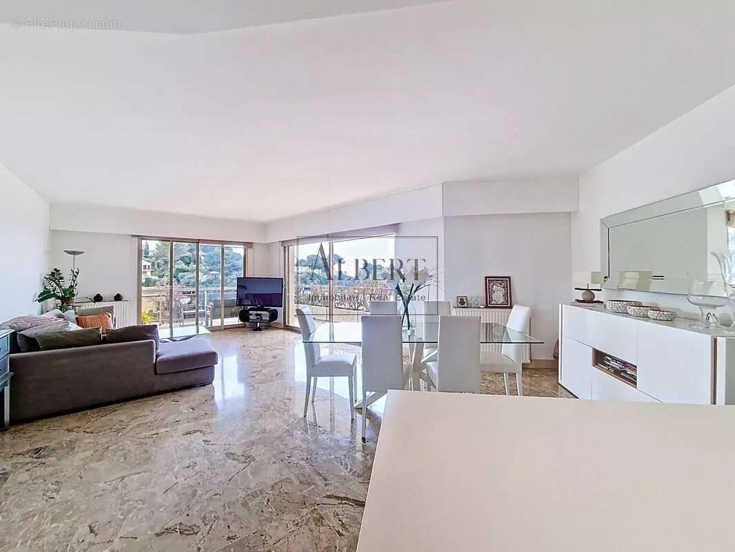 Appartement à LE CANNET