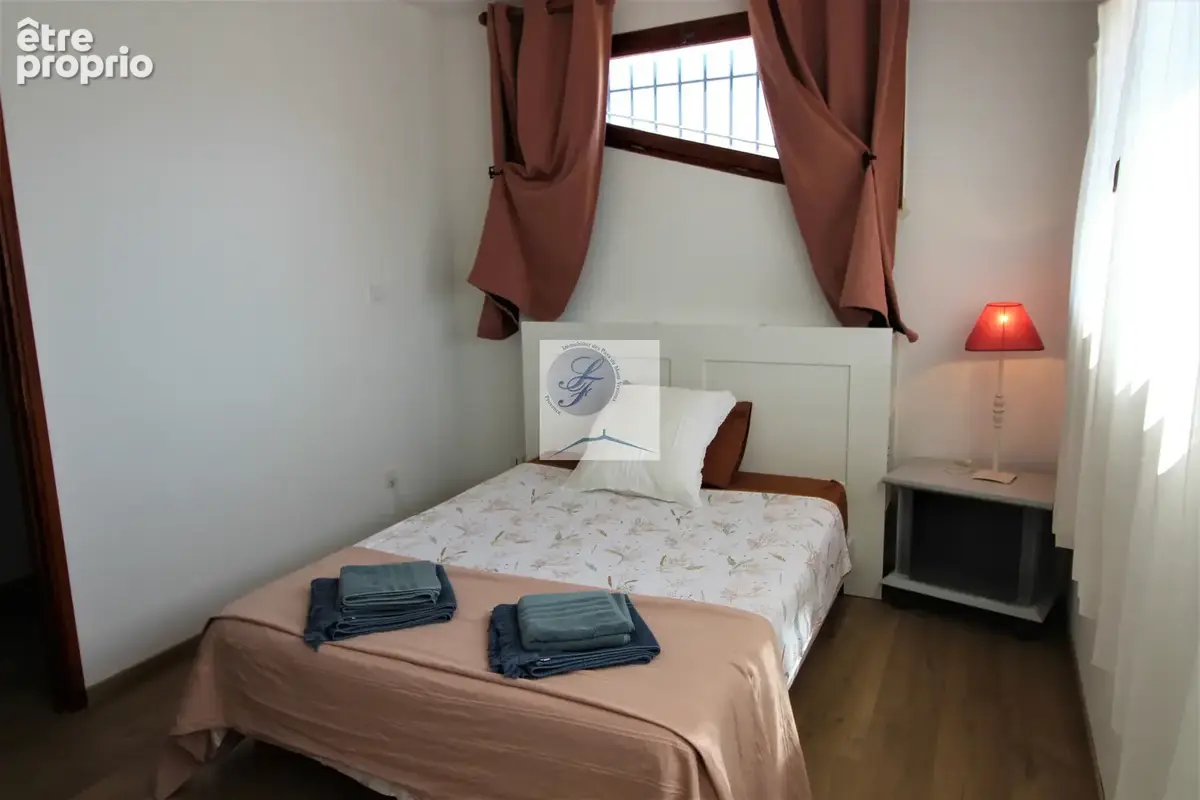 A vendre à Blauvac, spacieuse villa  avec piscine et appartement indépendant - Secteur Bedoin, Mont Ventoux. - photo 11