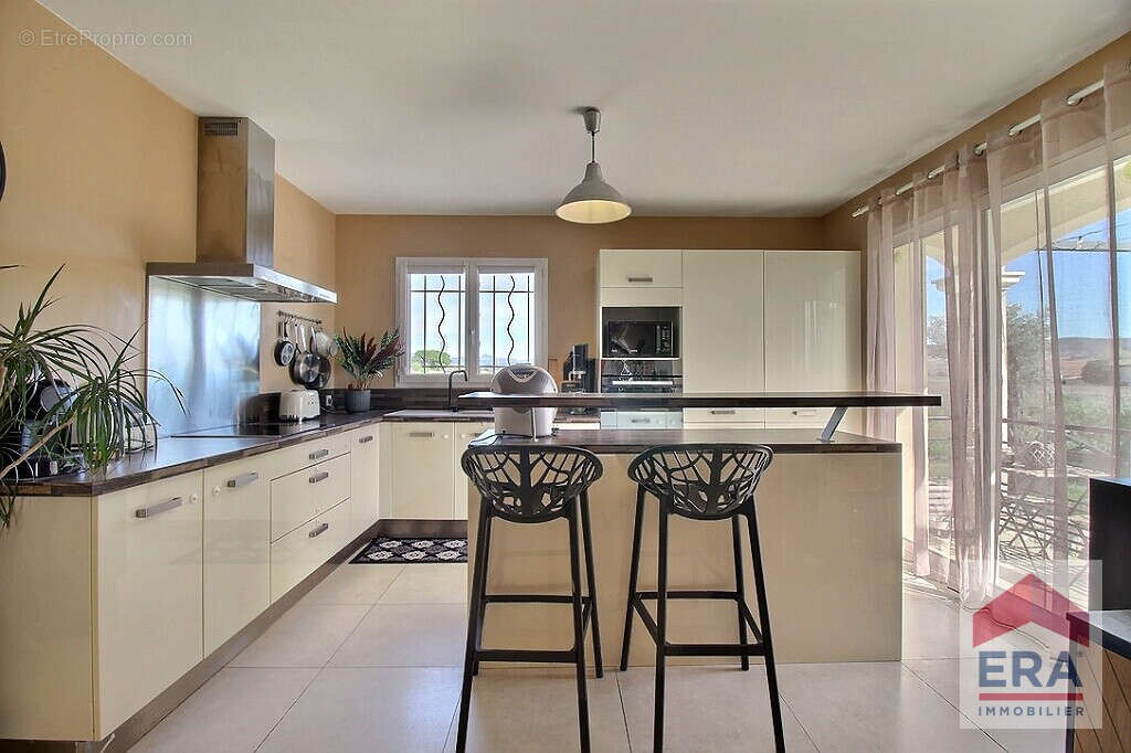 Maison à TULETTE