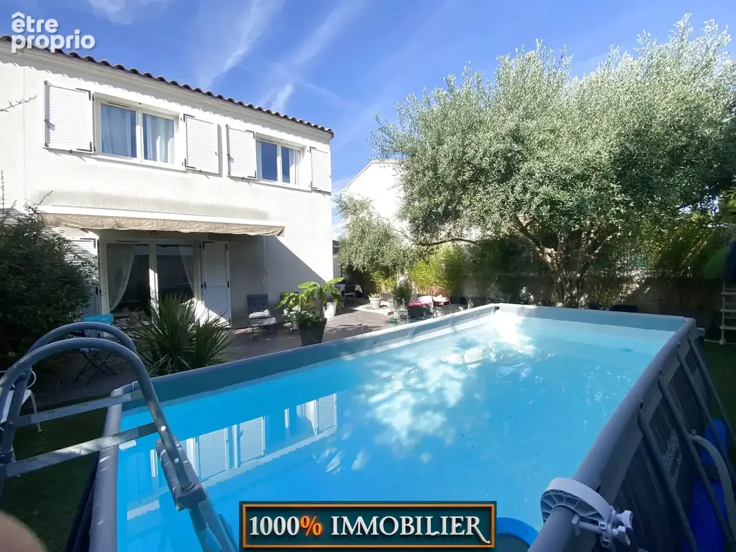 Photo Maison à Vendres au prix de 345 000€