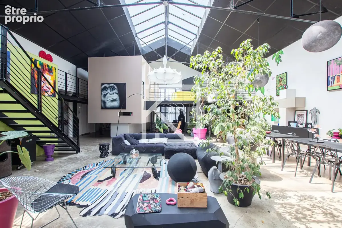 Maison 500 m² à Angers  - photo 3