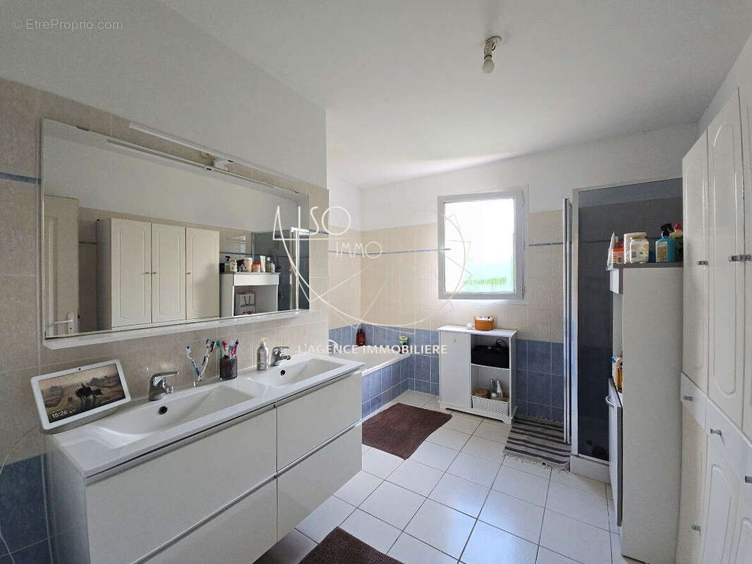 Maison à SAINT-MATHURIN