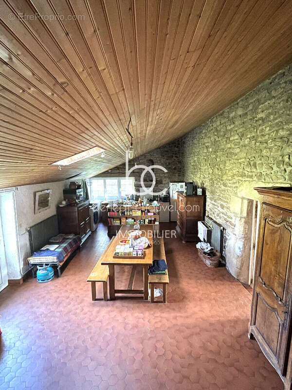 Maison à THEIX