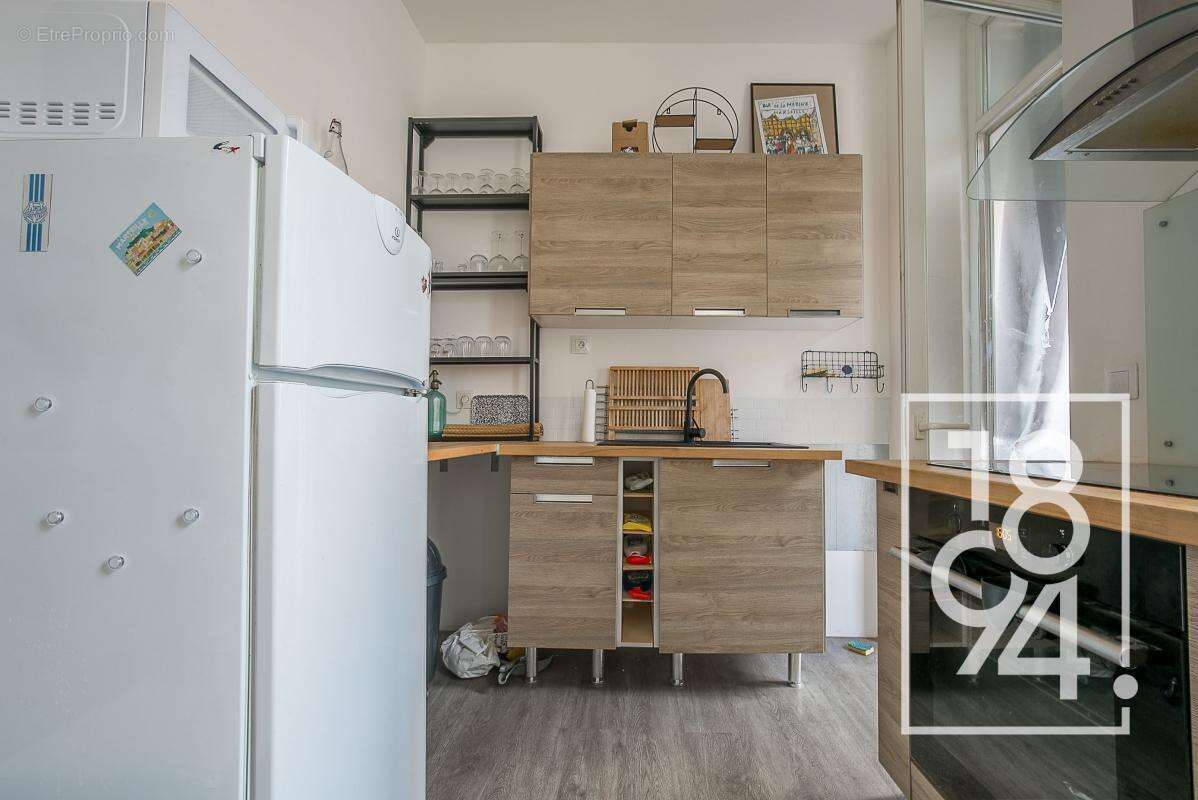 Appartement à MARSEILLE-6E