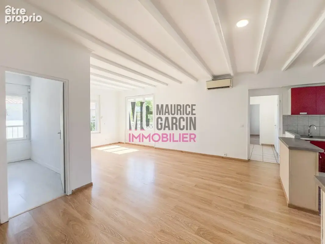 Maison 10 pièces 300 m² à vendre à Carpentras (84200) - photo 5