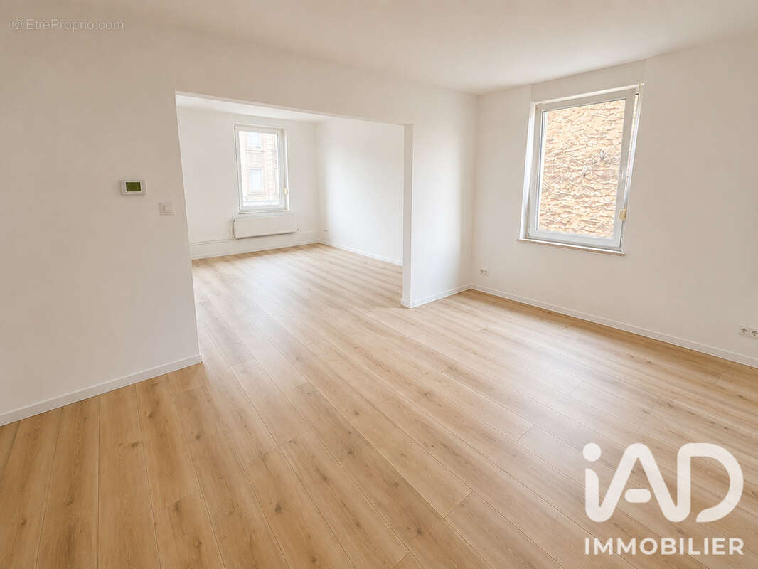 Appartement 115 m² à Knutange  - photo 2
