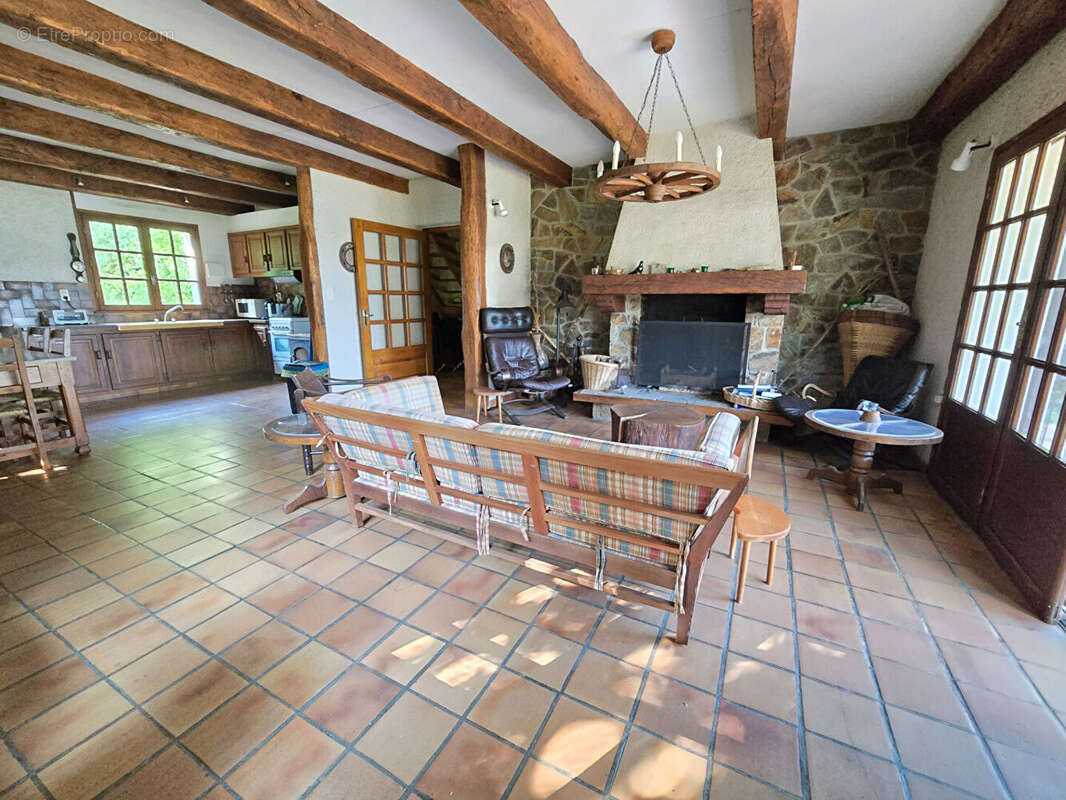 Maison T9 en bord du lac de Pareloup - Arvieu - photo 25