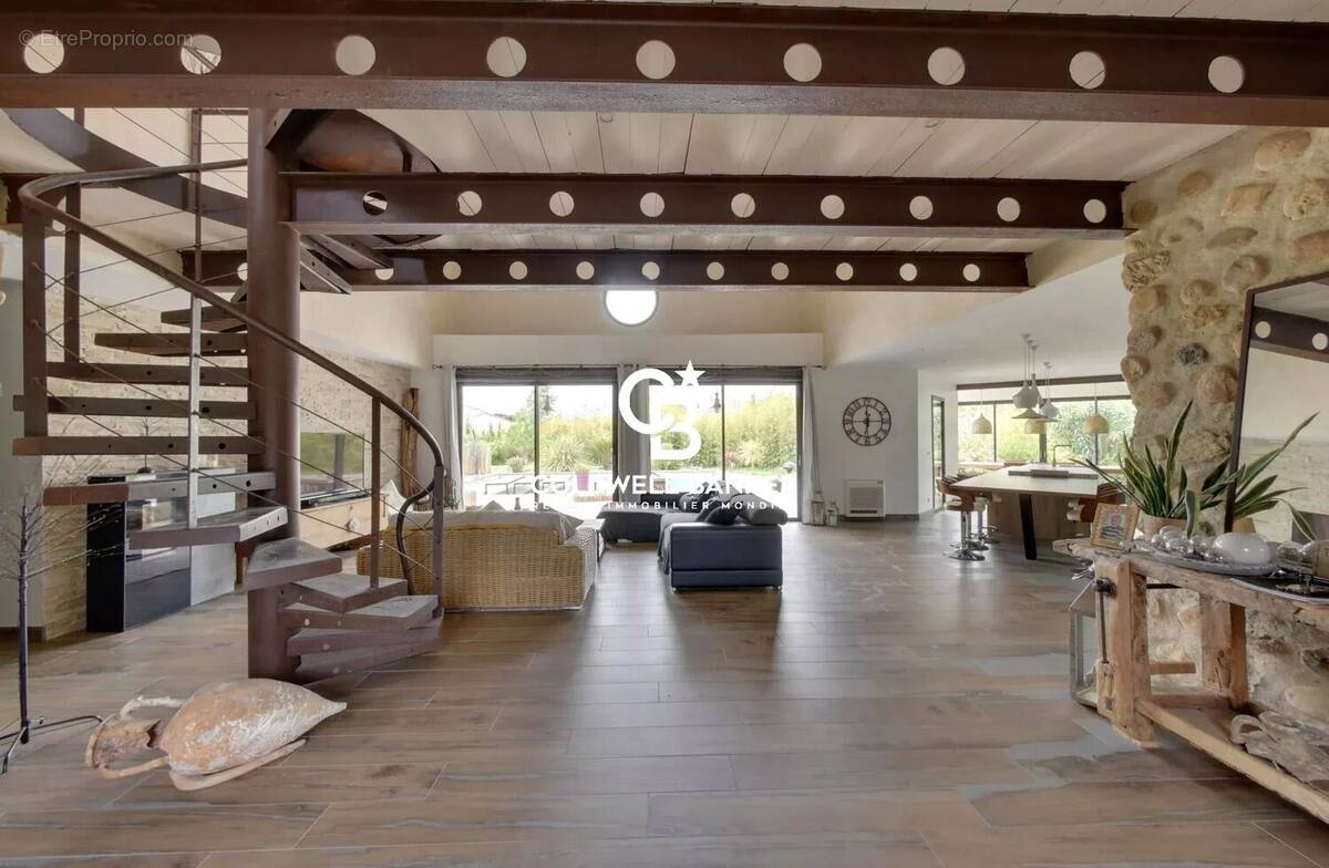 Maison à SAINT-FELIU-D&#039;AVALL