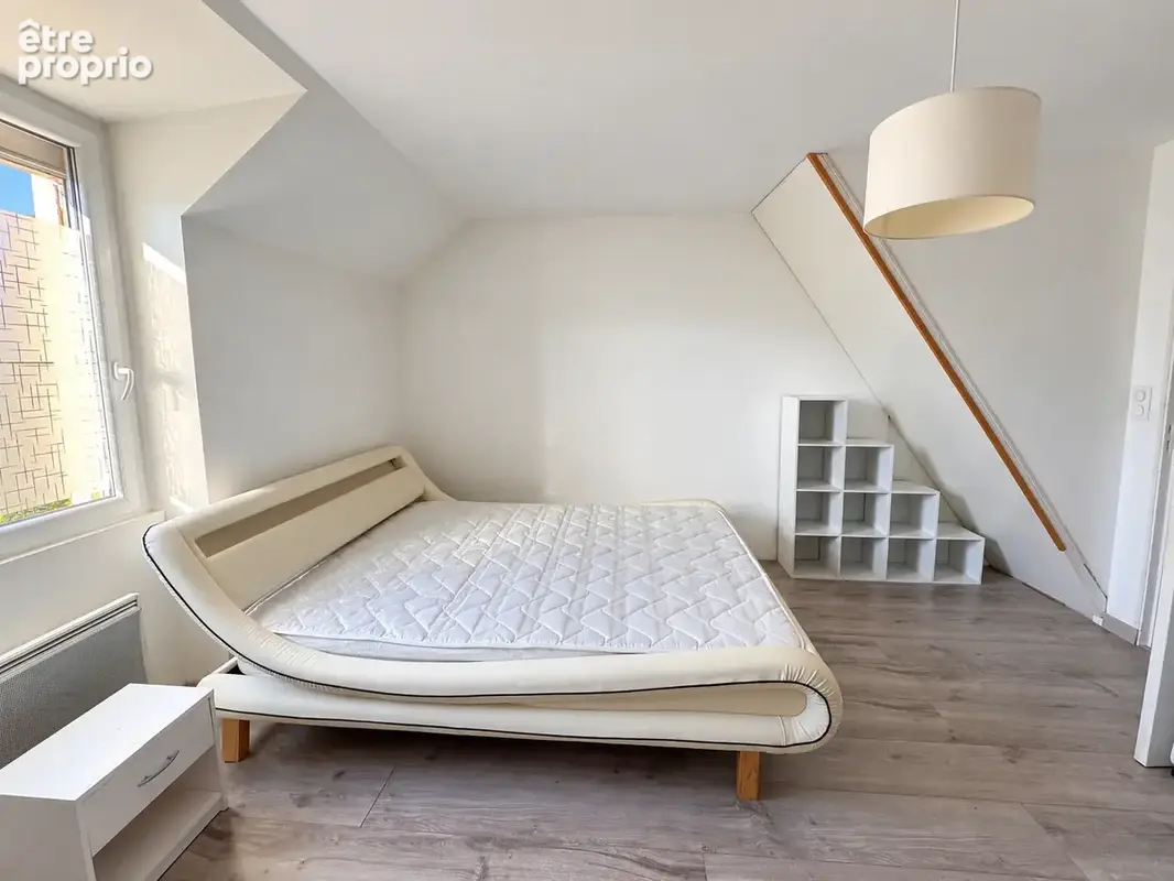 Triplex 3 pieces aux allures de maison de ville - - vert-le-grand - photo 7