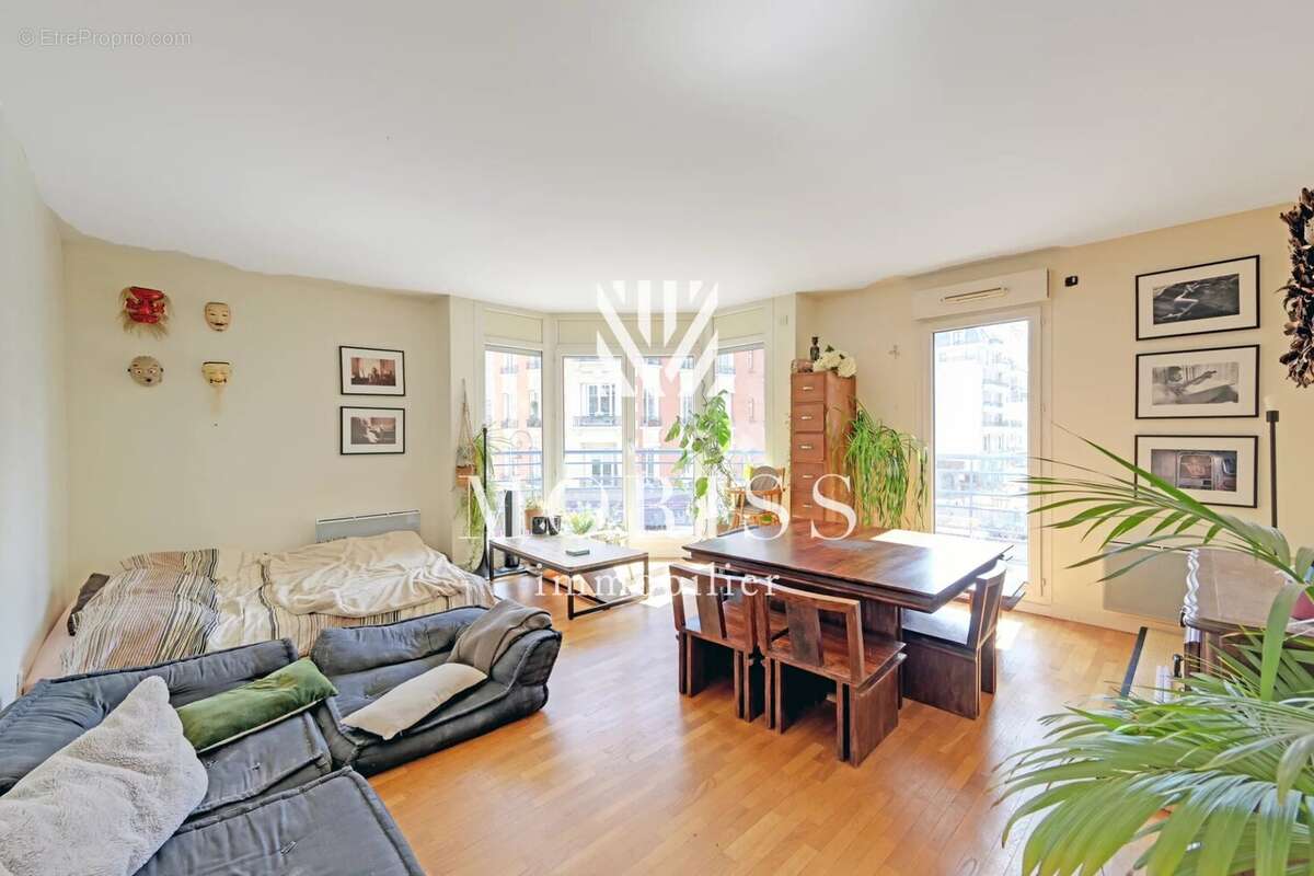 Appartement à MONTROUGE