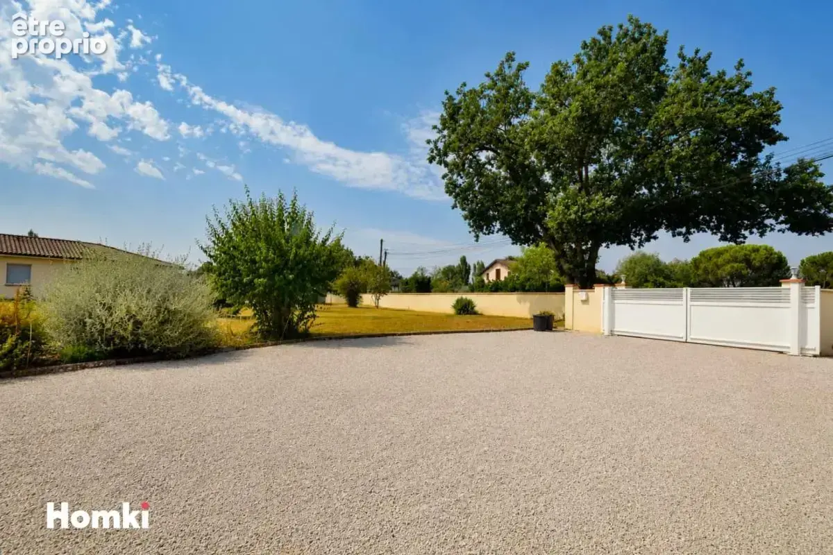 MONTAUBAN – Maison de plain-pied de 156 m² avec piscine sur 2 256 m² de terrain - photo 15