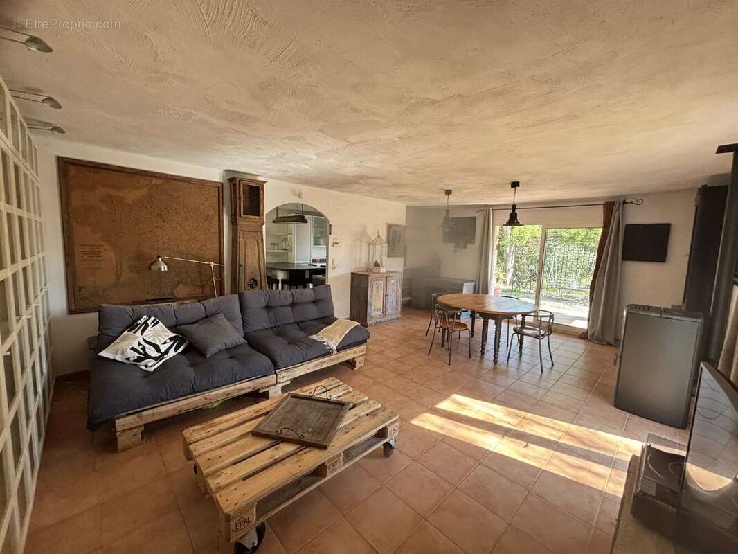 Maison à DRAGUIGNAN