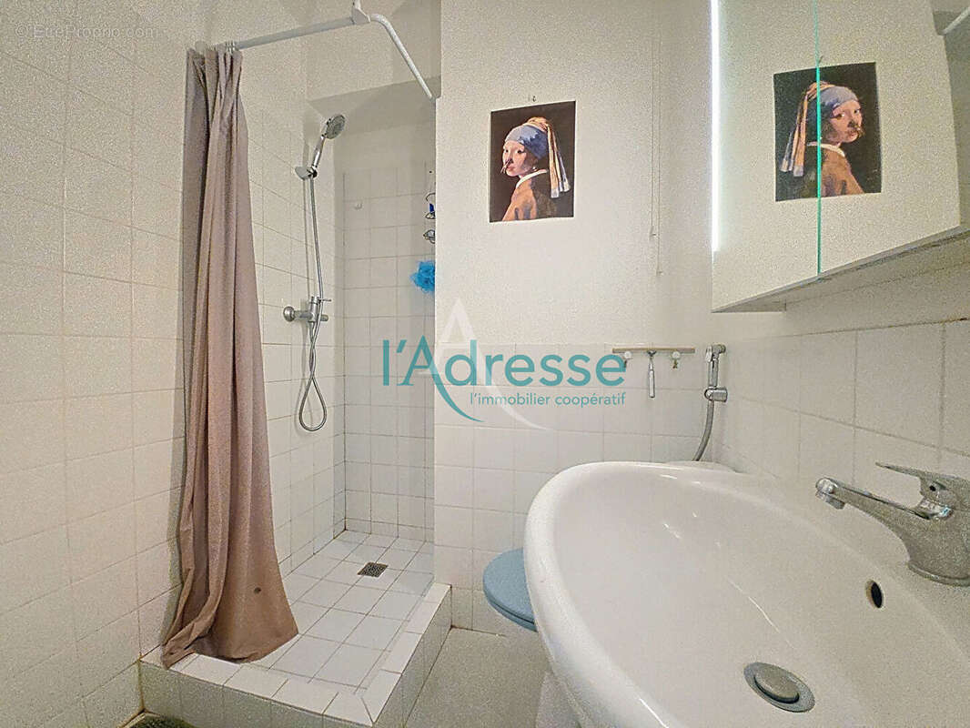 Appartement  2 pièce 38m² +  RDJ 70m² et parking - photo 6