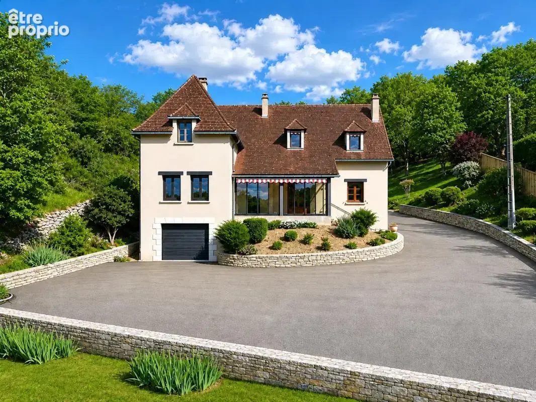 Maison spacieuse et rénovée de 291m² à Souillac - photo 2