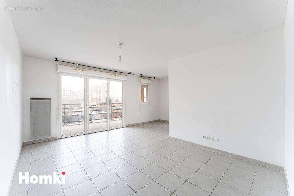 Appartement à MARSEILLE-10E