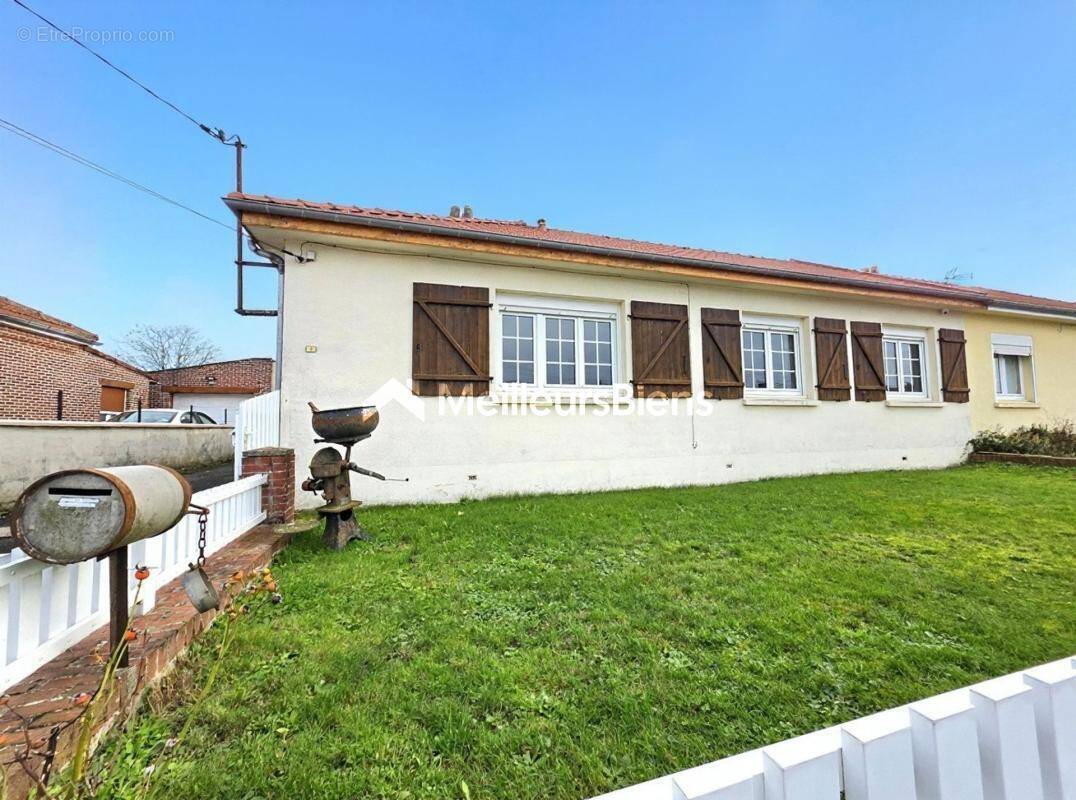 Maison à RECQUIGNIES