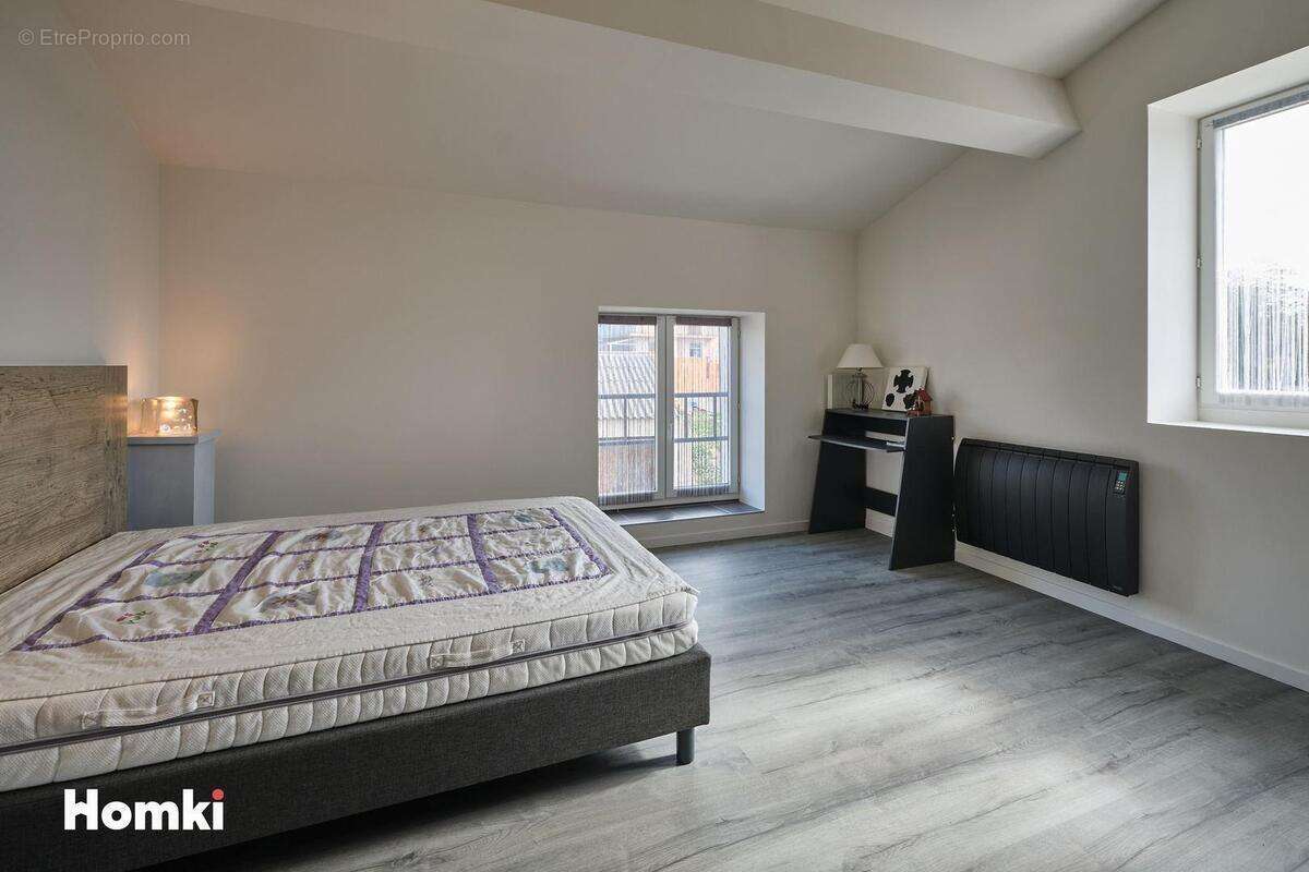 Maison à LEZIGNAN-CORBIERES