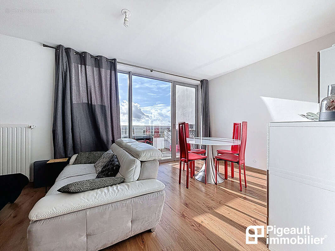 Appartement à SAINT-JACQUES-DE-LA-LANDE