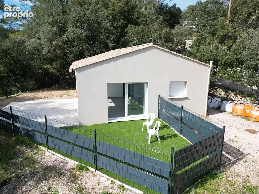 Maison 4 pièces 84 m² à vendre à Sainte-Anastasie-Sur-Issole (83136) - photo 14