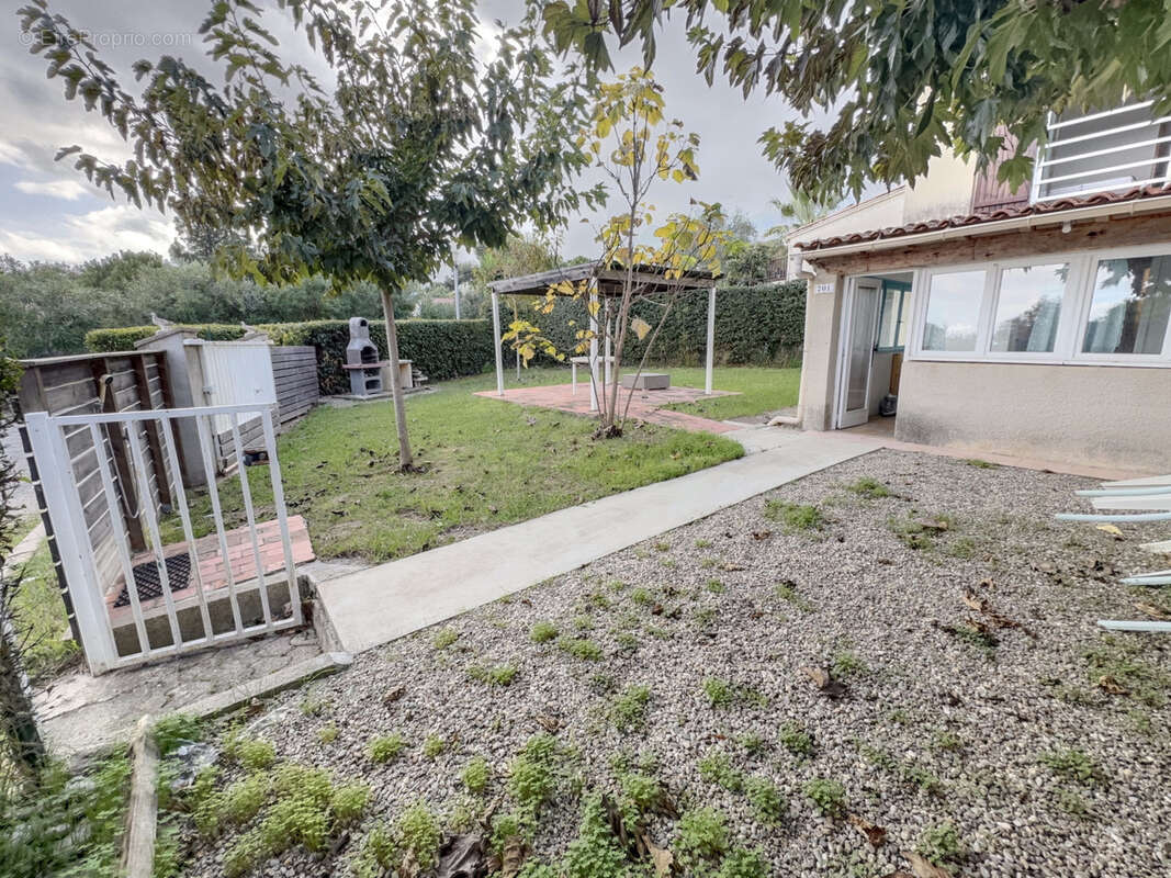 Maison à POGGIO-MEZZANA